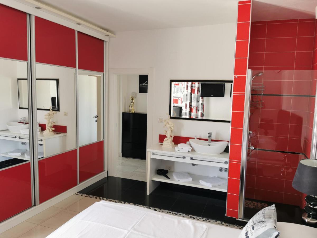 Luxury Apartment Prestige Villa Bellevue 维斯 外观 照片
